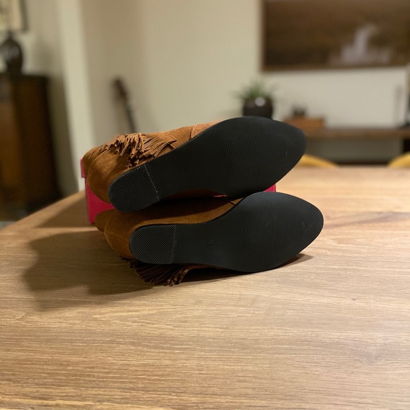 New w/box Catherine Malandrino Wedge size 7.5 - Picture 4 of 7